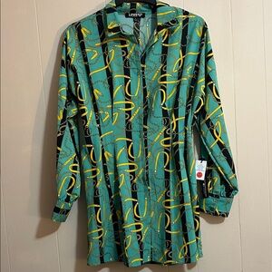 Love Chain Pattern Shirt in Green and Gold Size XL